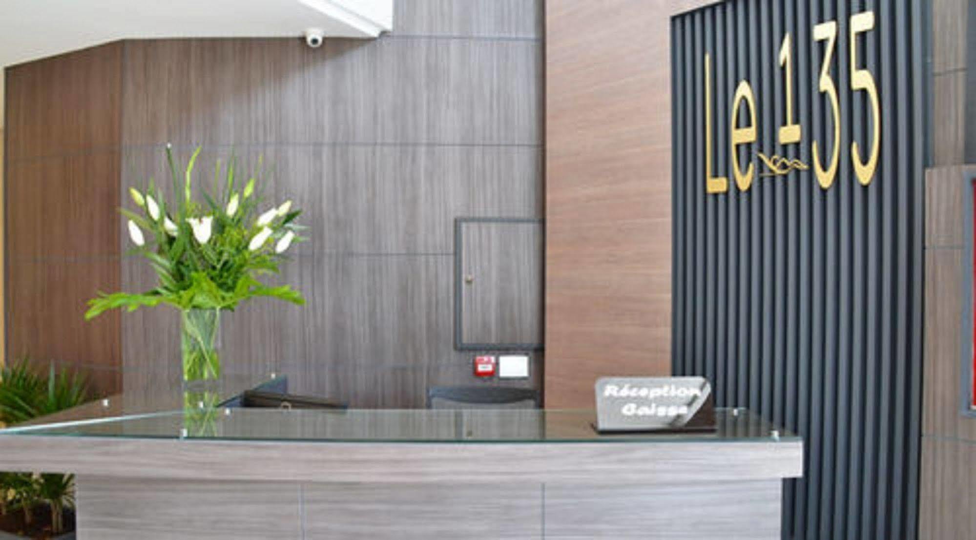 Aparthotel Le 135 3*